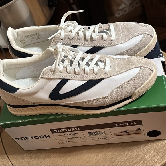 Tretorn Women’s White and Beige Sneakers - Picture 1 of 5
